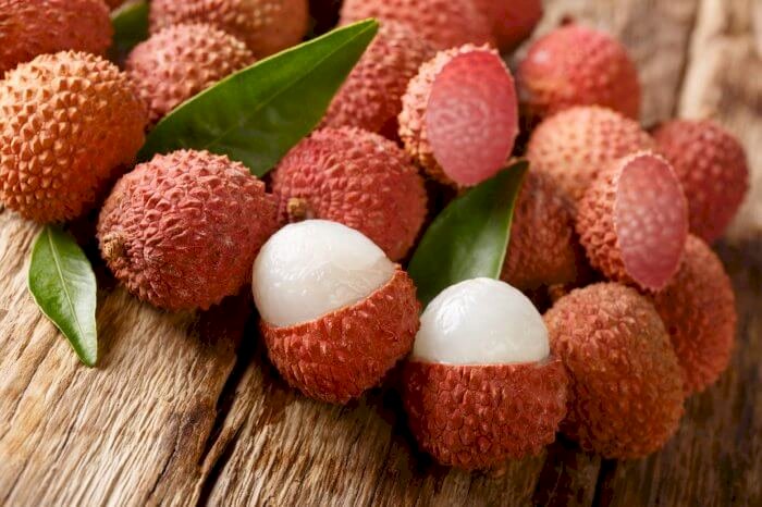 The Litchi, the fruit with subtle aromas